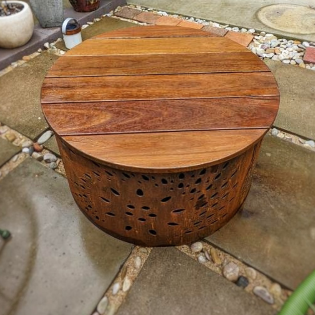 Squat Round Fire Pit with Hardwood Lid