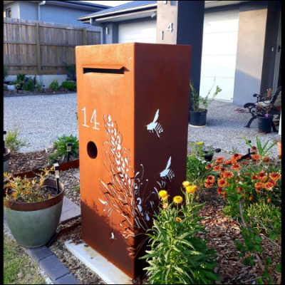 3D Grevillea Letterbox in Rusted Corten Steel with Perspex Backing 3D Grevillea Letterbox with Bees in Rusted Corten Steel with Perspex