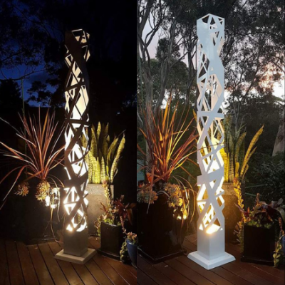 Square Light Tower in Powder Coated Aluminium with Crosshatch Pattern Day & Night Square Light Tower in Powder Coated Aluminium with Crosshatch Pattern Day & Night