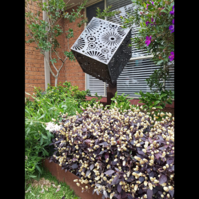 Cubism Sculpture with Fireworks Pattern Cubism Sculpture with Fireworks Pattern