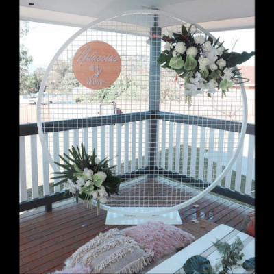 Round Flower Wall Round Flower Wall Powder Coated Aluminium Grid- Freestanding