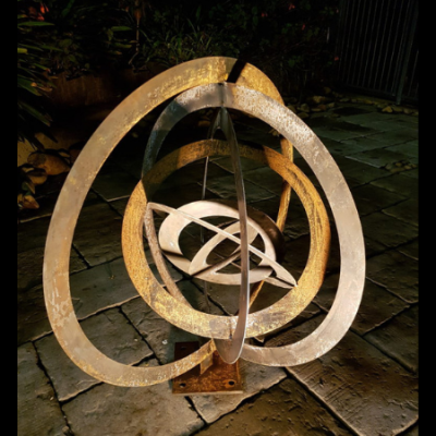The Eccentric Sculpture at Night The Eccentric Sculpture at Night
