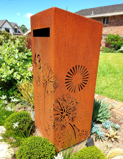 Medium Letterbox with Agapanthas pattern - Natural Rust finish Medium Letterbox with Agapanthas pattern - Natural Rust Finish